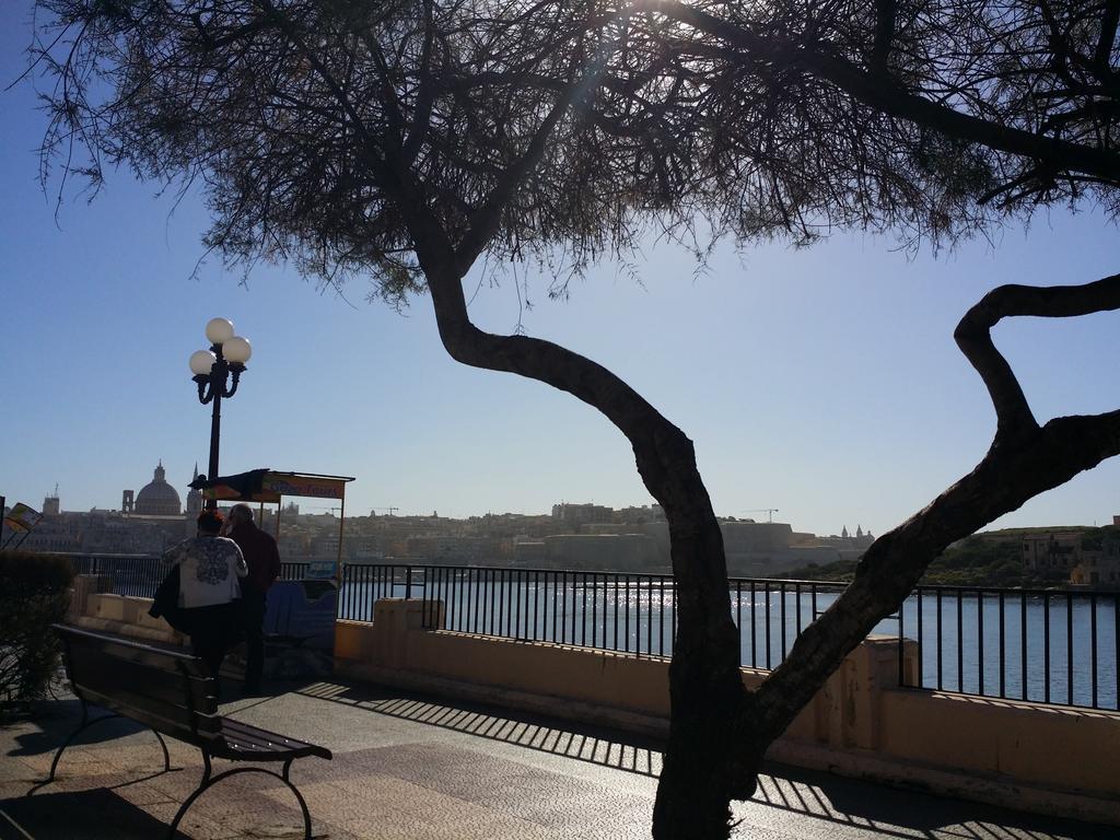 Seaside Apartments Malta Sliema 1 객실 사진